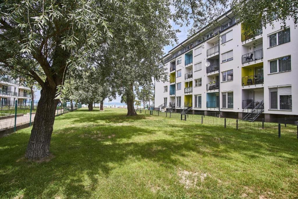 Chill & Relax Apartment Siofok Exterior photo
